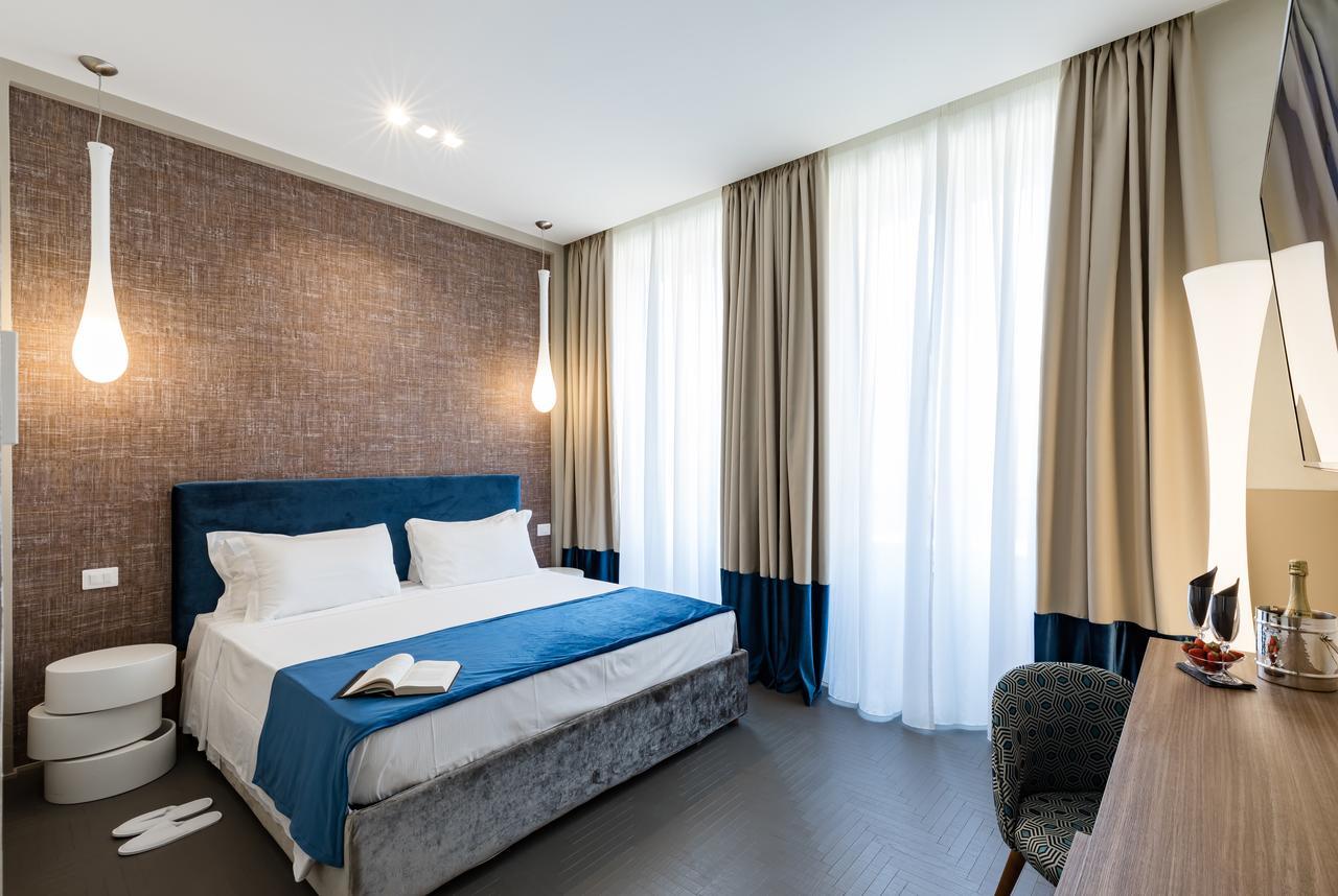 A World Aparts - Barberini Boutique 2* Rom